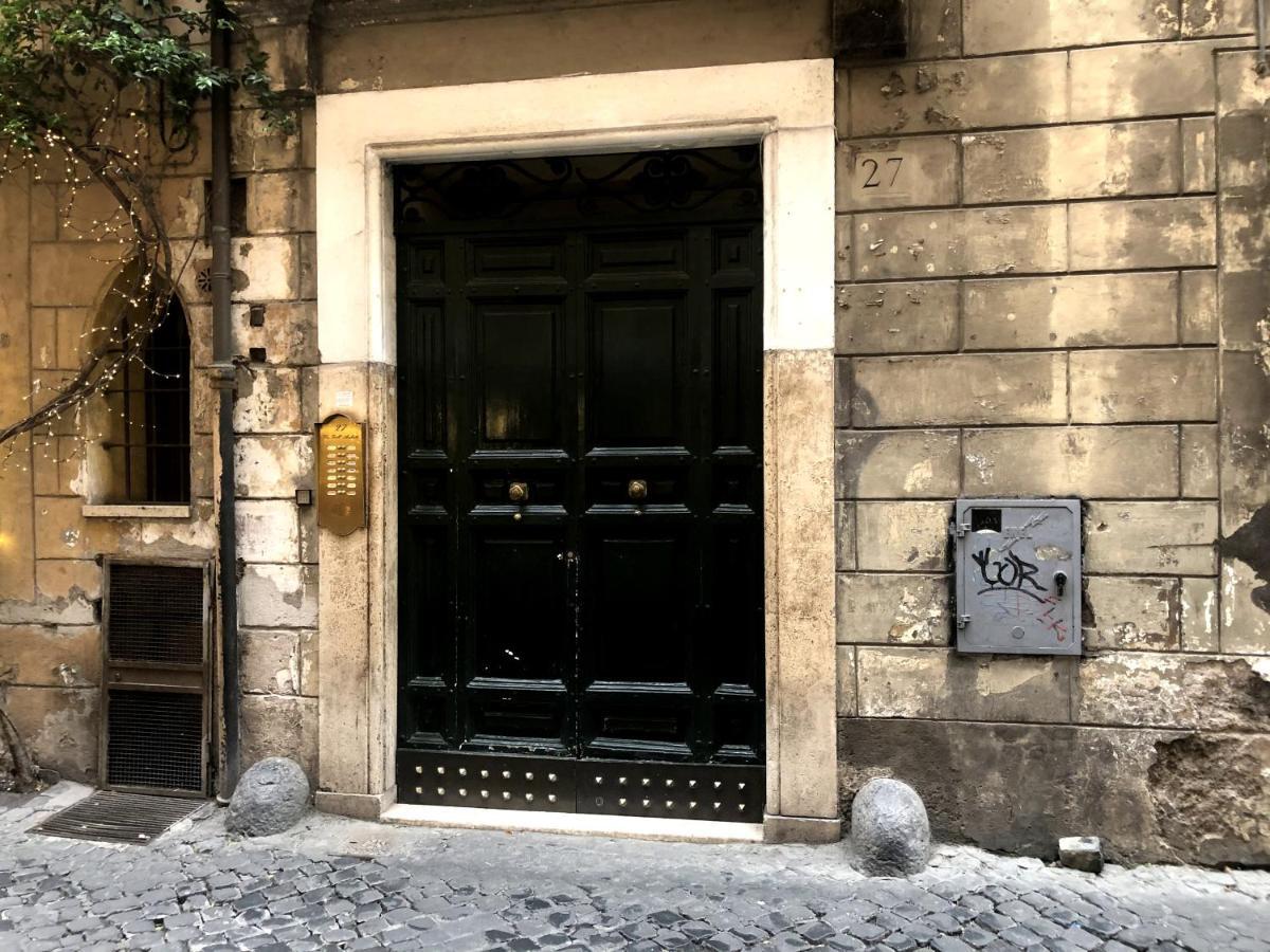 Apartment Near Trevi Fountain Рим Екстериор снимка